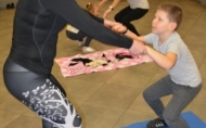 Ferie z M-GOK - Fitness i zabawy podwórkowe